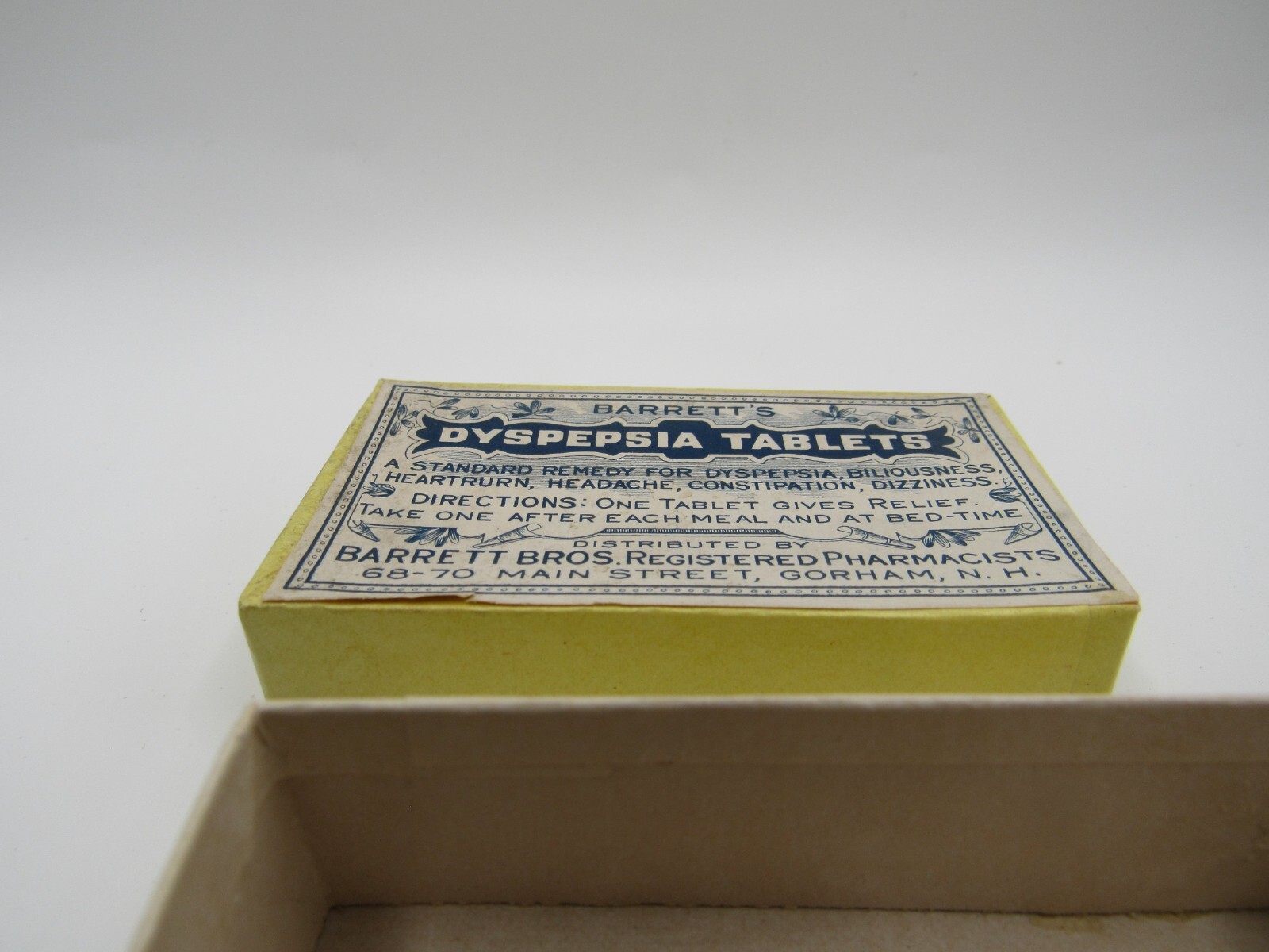 Vintage Cardboard Prescription Pill Box Barrett Bros. Pharmacy Gorham NH 3”