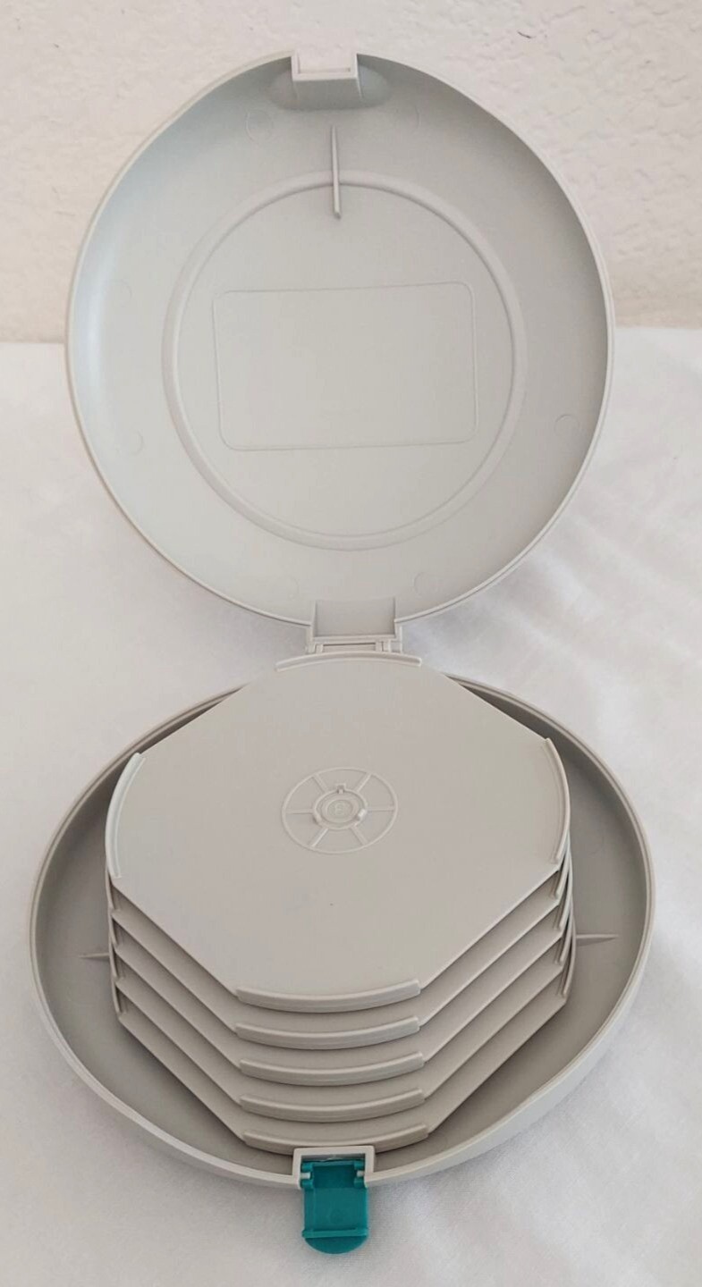 Levaquin Drug Rep Pharmaceutical Company 10 Disc CD DVD Carrying Case
