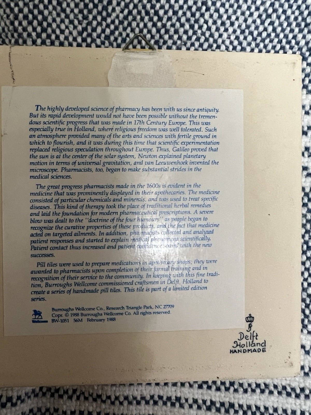 VTG Crown Delft Holland Limited Edition Pharmacy Pharmacist Award Pill 6″ Tile