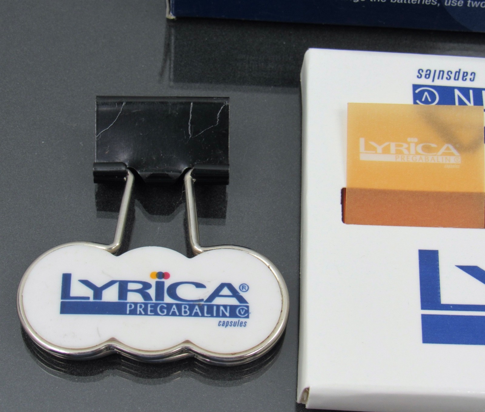 LYRICA Lot PENS, Clip, Boxed PENLIGHT, Sticky Page Flags Drug Rep Pharmaceutical