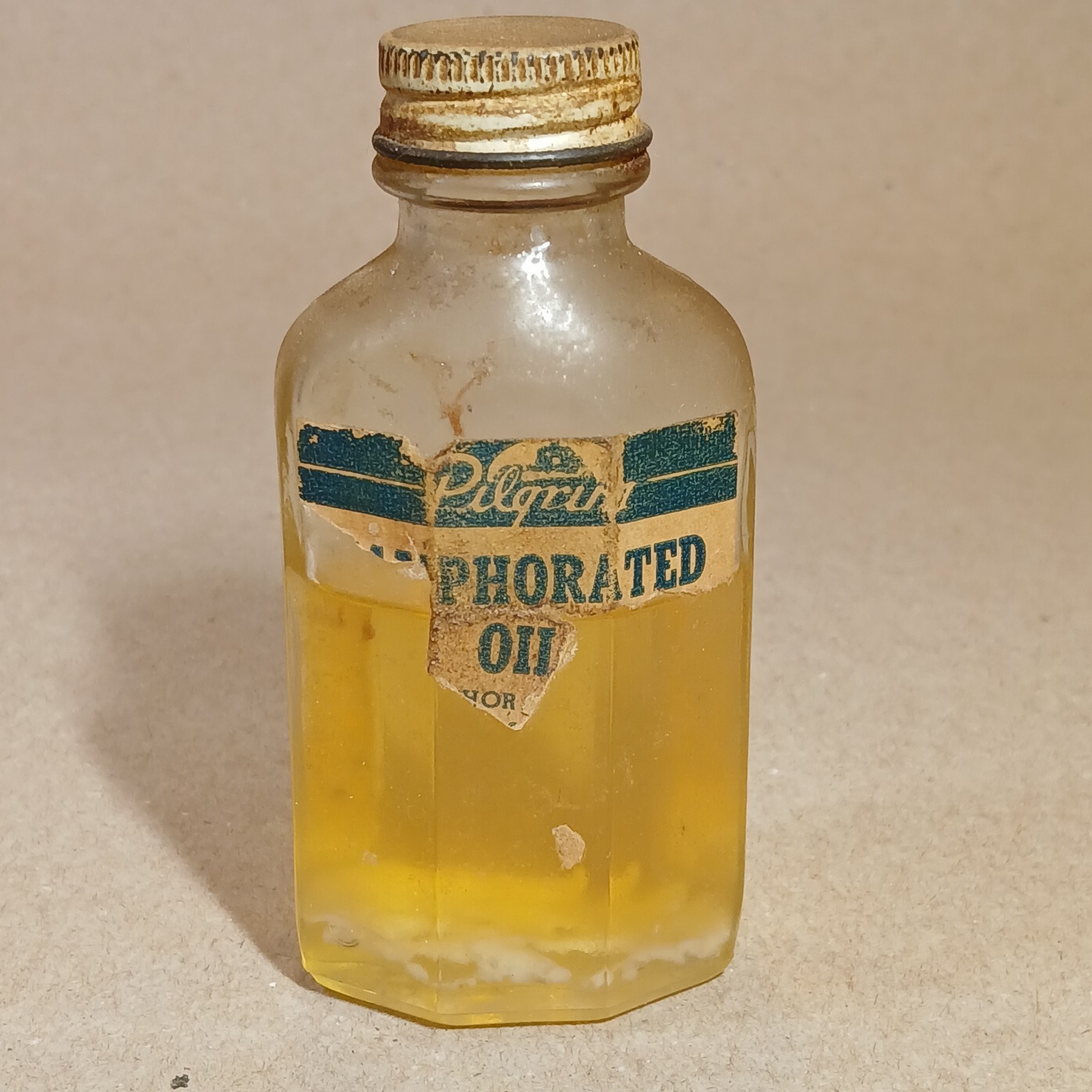 Vintage Bottle Cabinet Lot HK Mulford Johnson Baby Powder Beauty Lotion Oil