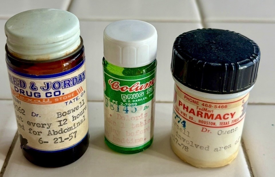 3 VTG Glass Prescription Bottle Clinic Pharmacy 1957 1971 1978