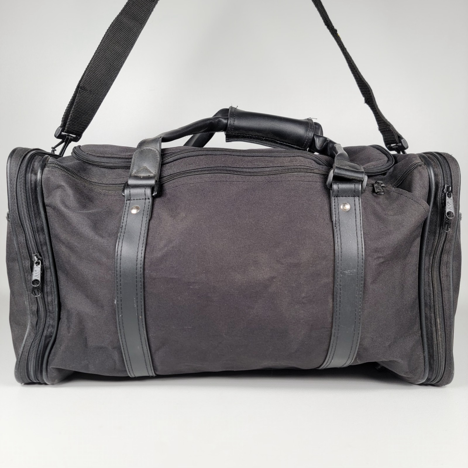 Protonix Pharmacy Drug Rep Large Duffel Travel Bag Luggage Multi Compartment