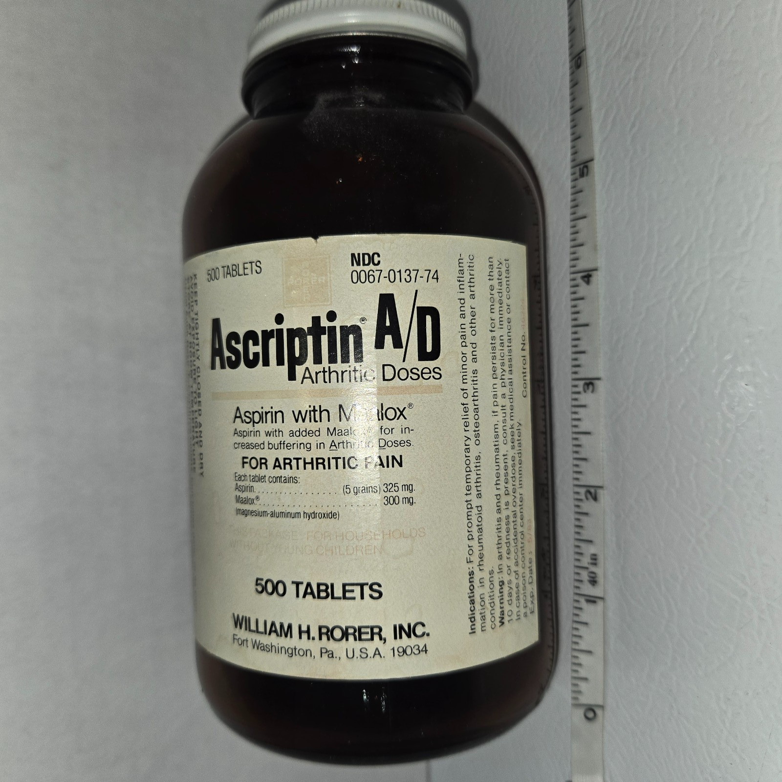 VINTAGE – Ascriptin A/D – Brown Glass – Screw Metal Lid