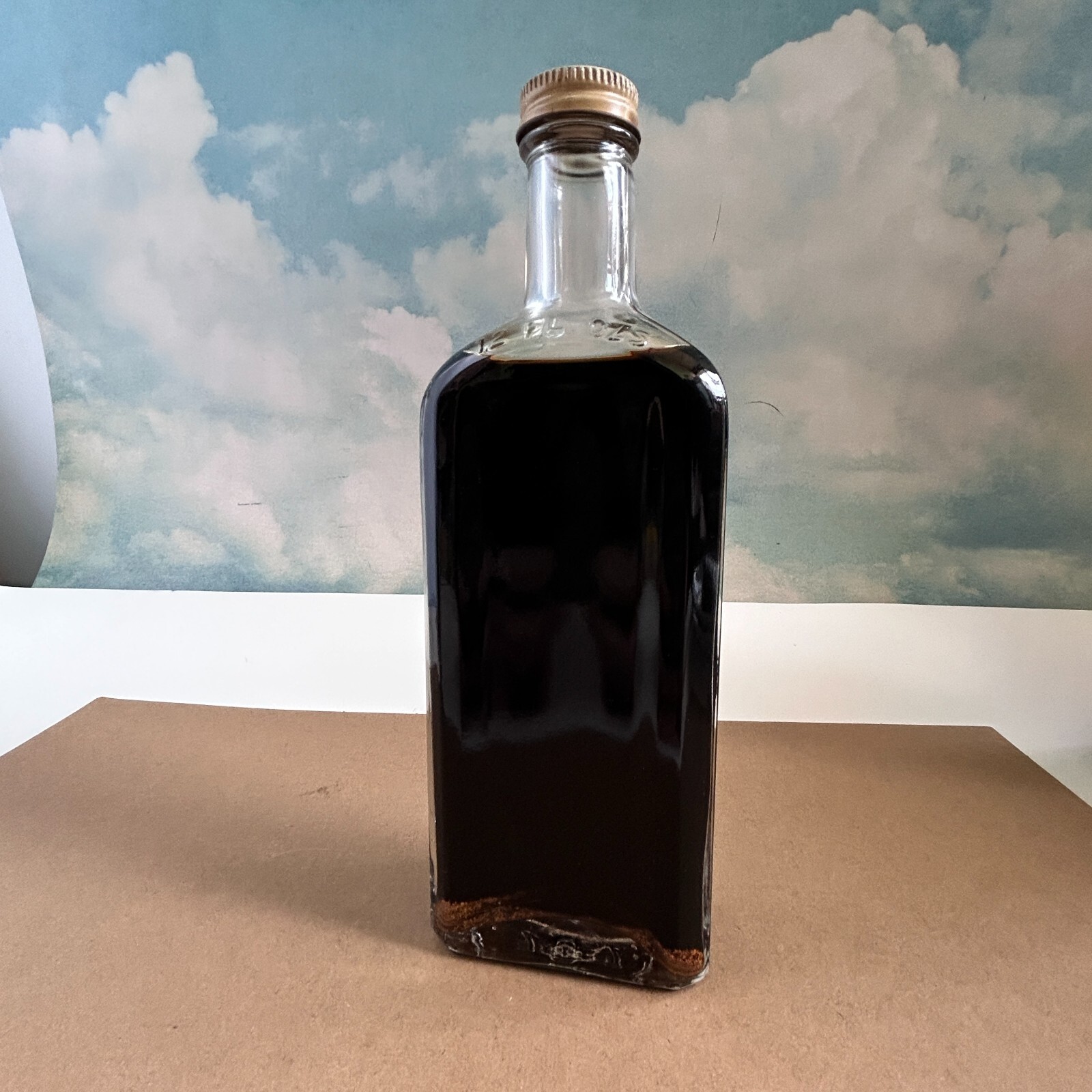Vintage Thospho Comp. Valentine Laboratories 12. oz Full Bottle 1940’s