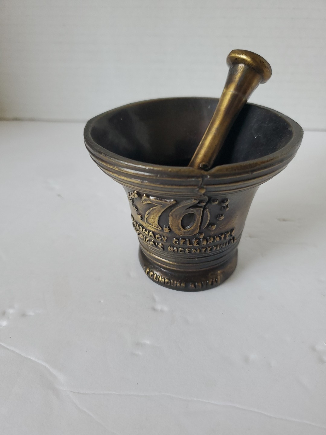 Vintage 1976 Bicentennial Celebration Brass Mortar & Pestle Rx Pharmacy