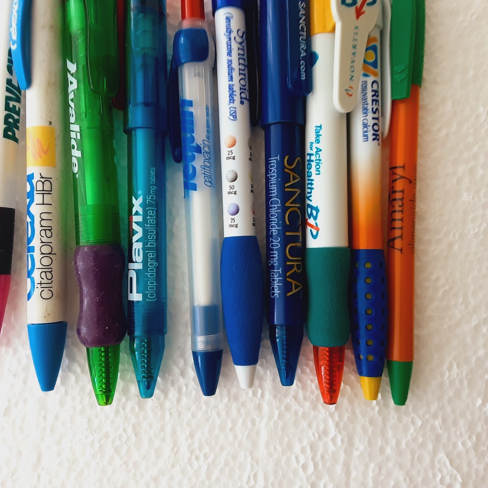 10 Pharma Collectible Ball Point Pens Allegra Nexium Plavix UNTESTED “READ”