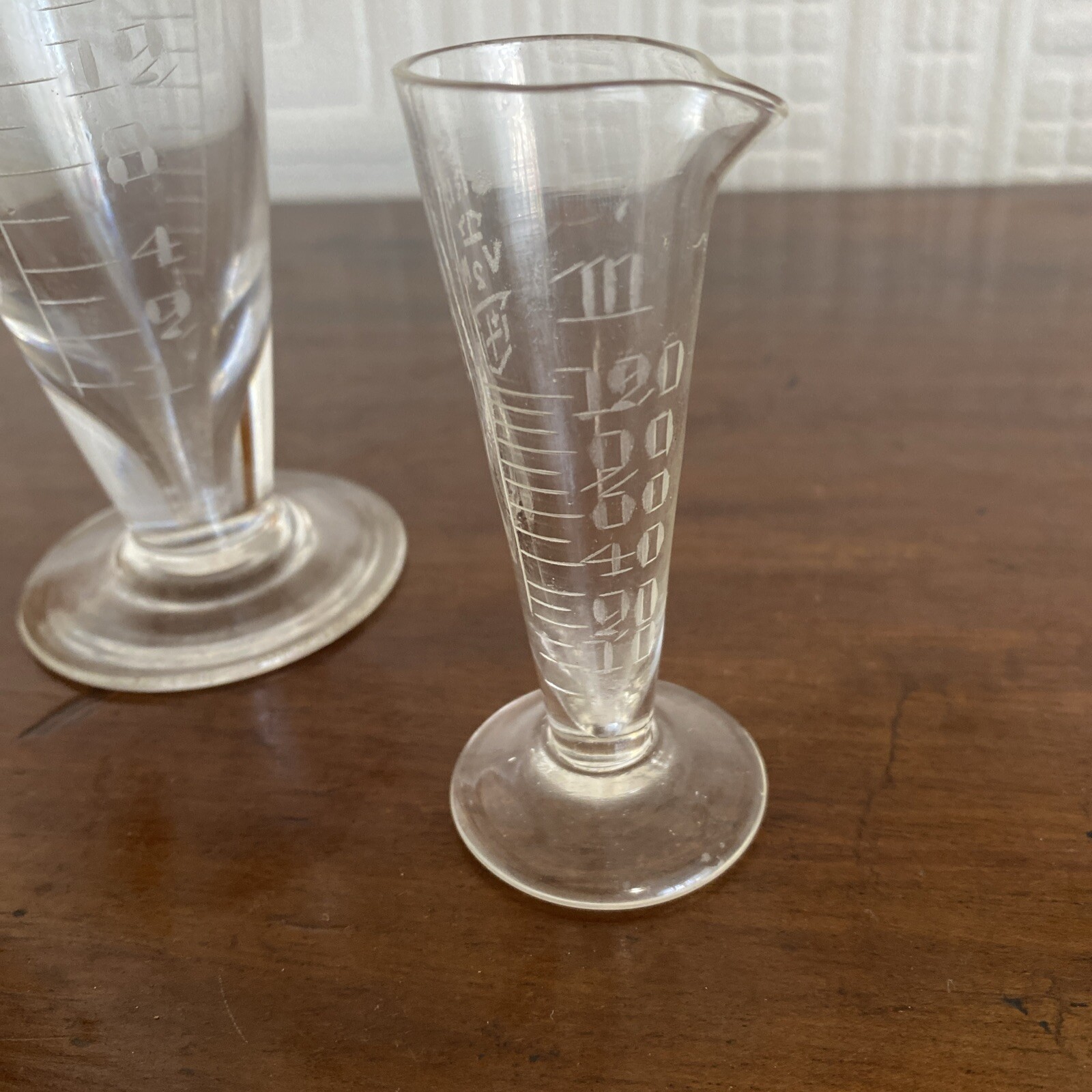 Victorian And Edwardian Etched Glass Measures With Royal Standards Marks