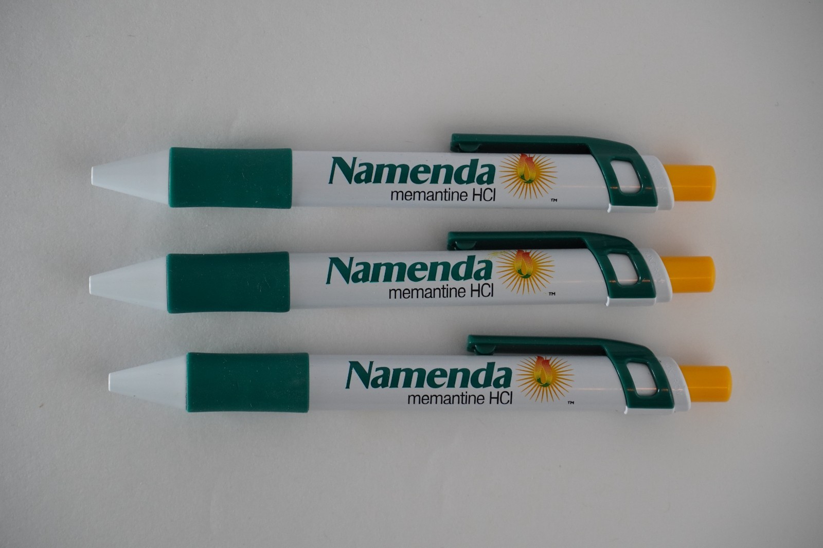 NAMENDA Medical Drug Rep Pharmaceutical Pens Lot of 3