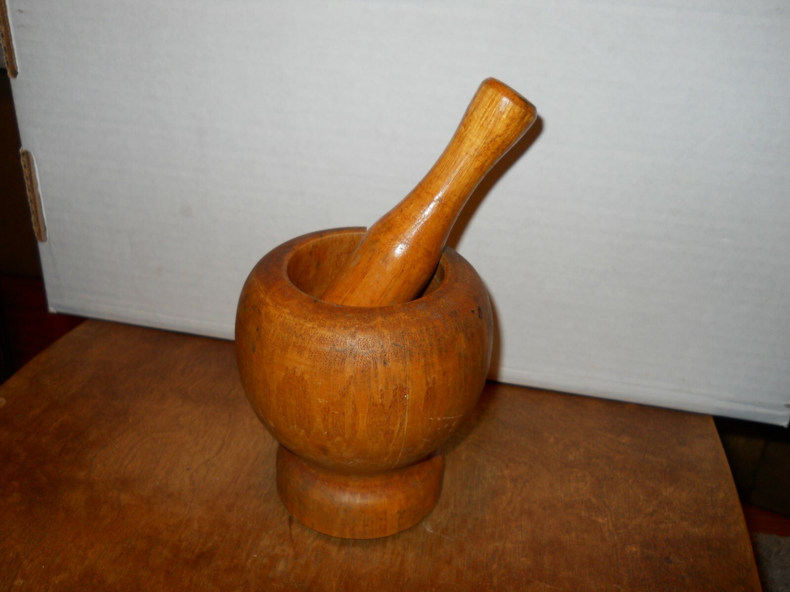 Vintage wooden pestle and mortar – 5 inches tall