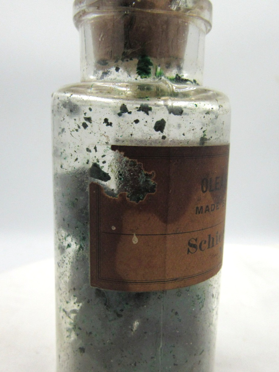 1900’s Schiefflin & Co New York Oleate of Copper 3 3/4″ Clear Medicine bottle