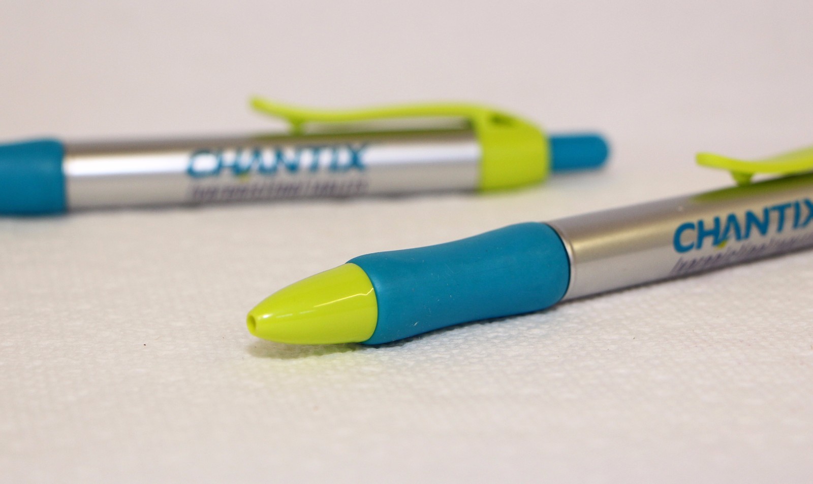4 Plastic Pharmaceutical Pens New