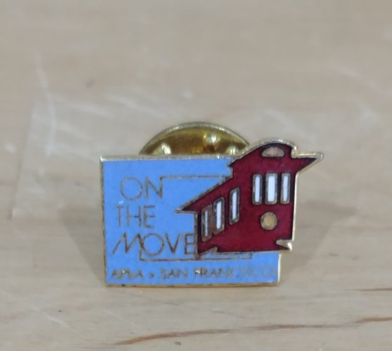 Vintage ‘On The Move’ APhA Pharmacy San Francisco Pin Gold Tone Enamel