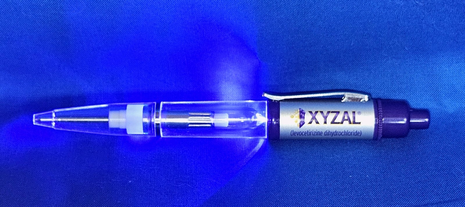 XYZAL 4 Drug Rep Ink PEN Light Up Purple Gold Collectible Pharmaceutical Medical