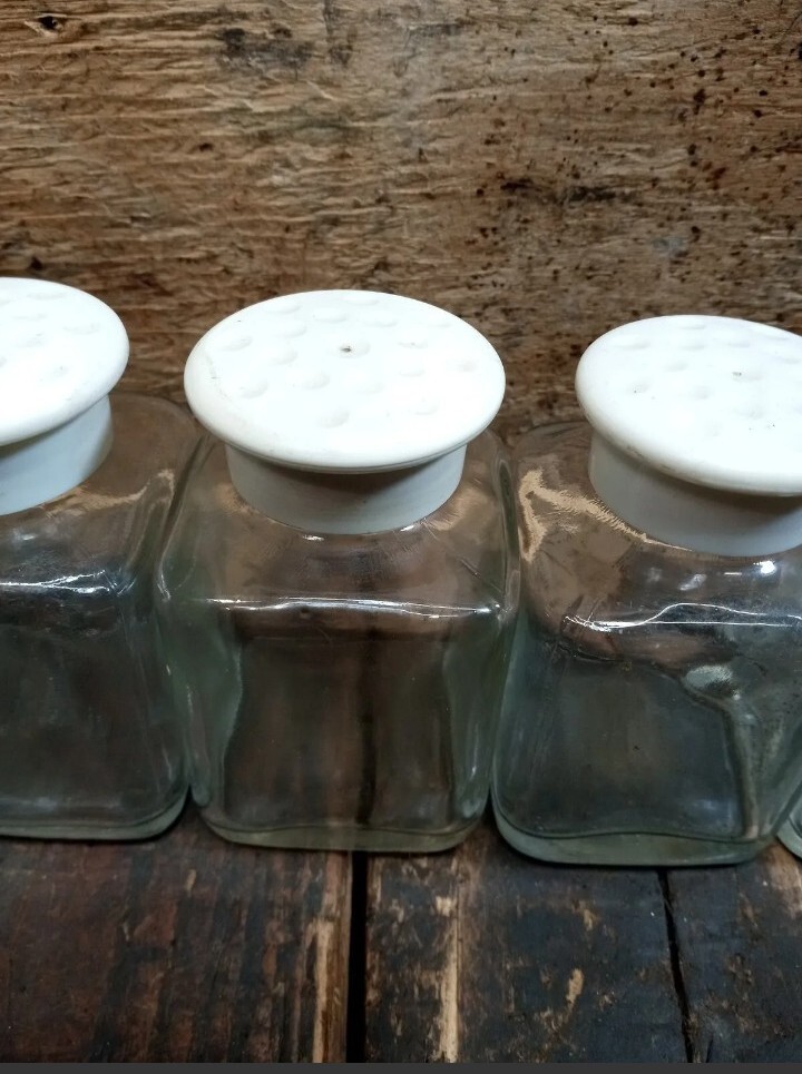 Lot Of 4 Vintage Upjohn Unicap Multivitamins Empty Bottles Collectible Jars Drug