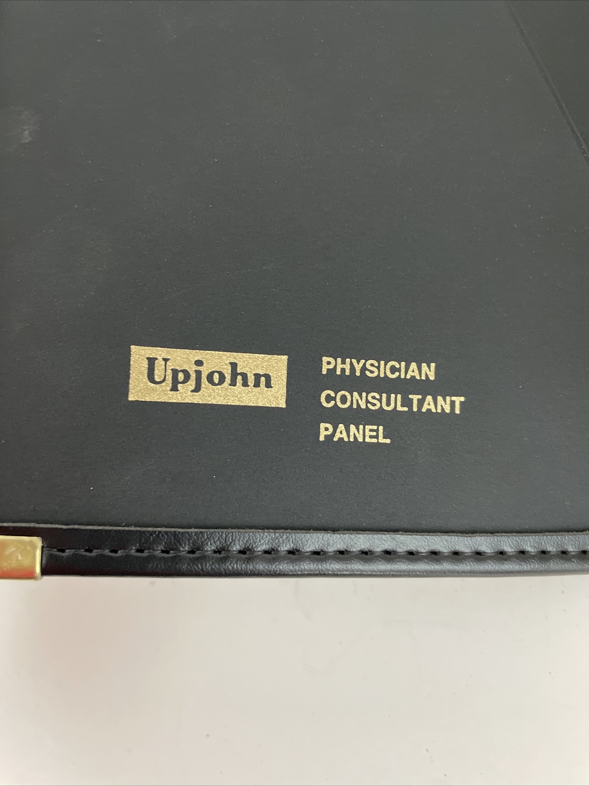 Upjohn Pharmaceutical Physician Consultant Panel BINDER Portfolio with Pen