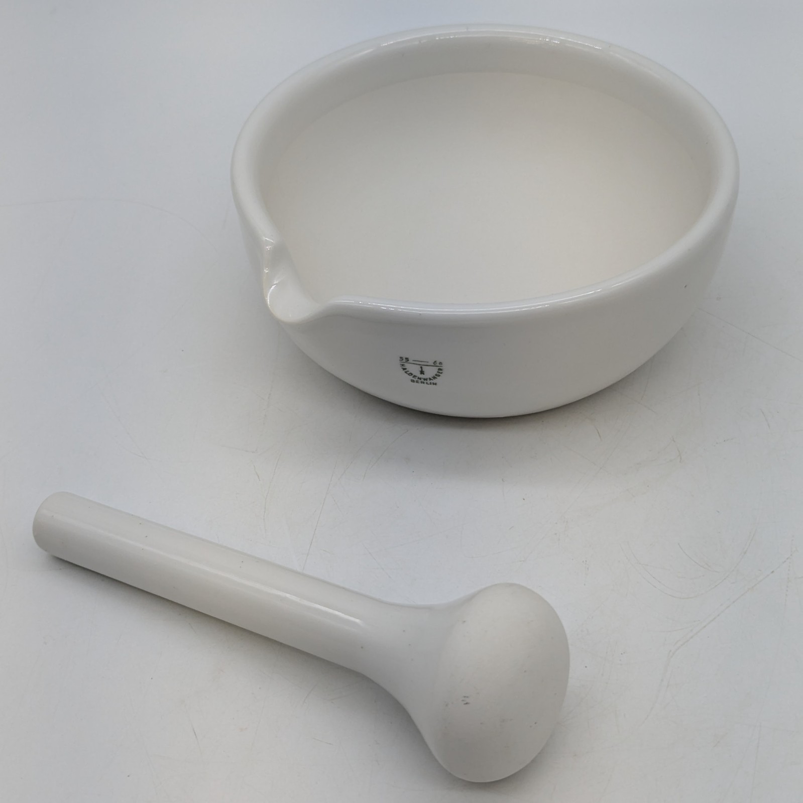 Vtg Haldenwanger Berlin Germany Mortar & Pestle White Porcelain Scientific 6.5″
