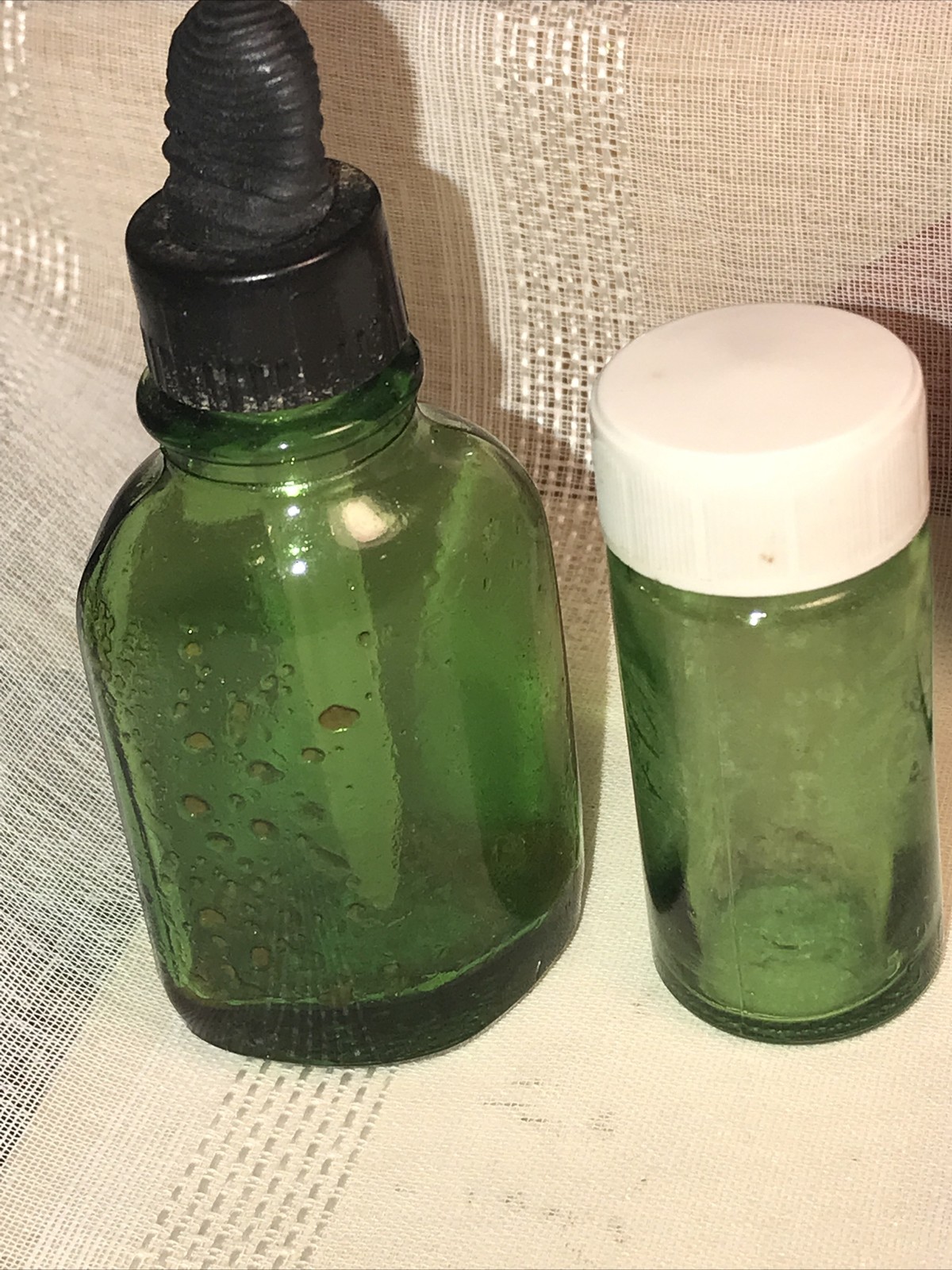 VTG Apothecary Pharmacy Medicine Cabinet Contents 8Pc 1950+ Brown Green Bottles