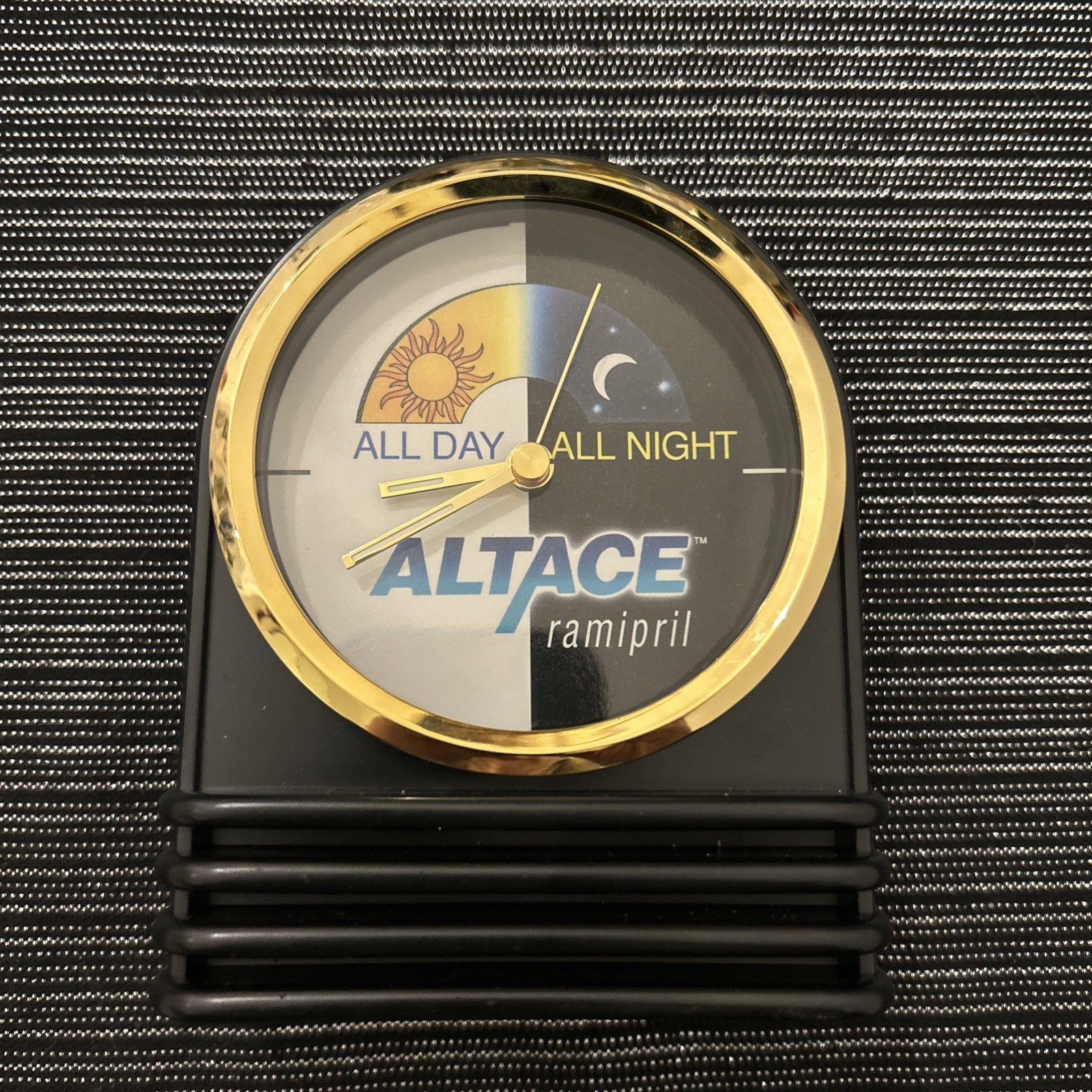 VTG Altace Ramipril Clock Pharmaceutical Collectible Rx Drug Rep Promo WORKS 5″