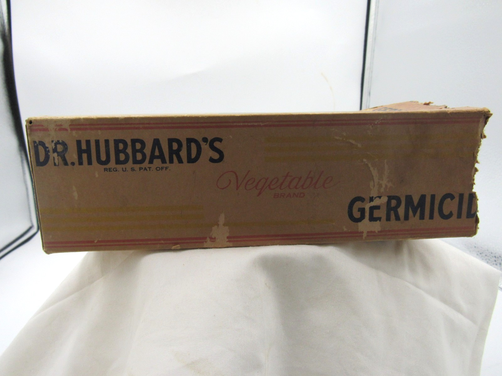 1940’s Dr Hubbard’s Vegetable Germicide Nashua NH 8 1/4″ Medicine bottle & Box