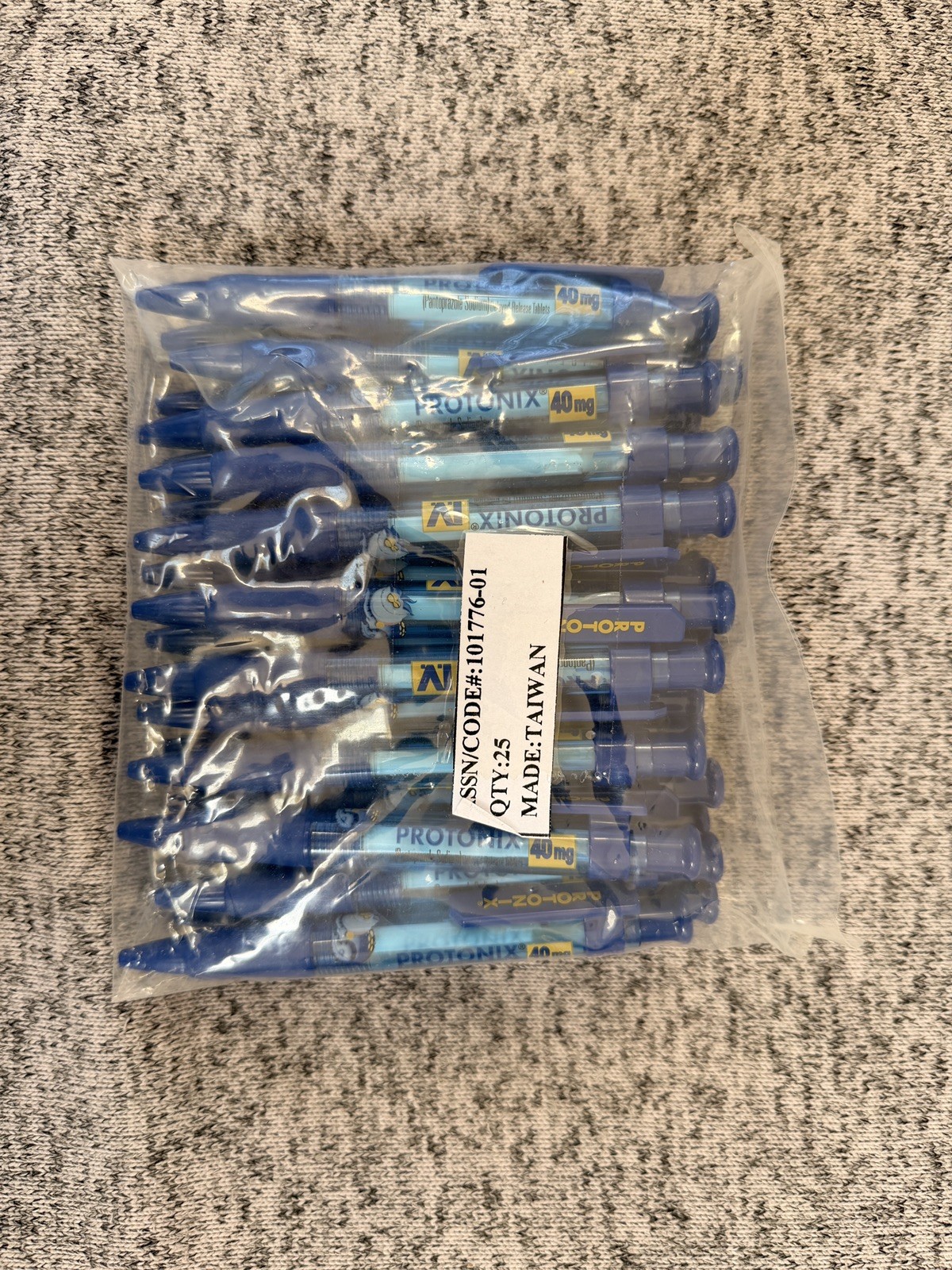 Drug Rep PROTONIX Collectible Pens 25 RARE Advertising Promo Pharma untested