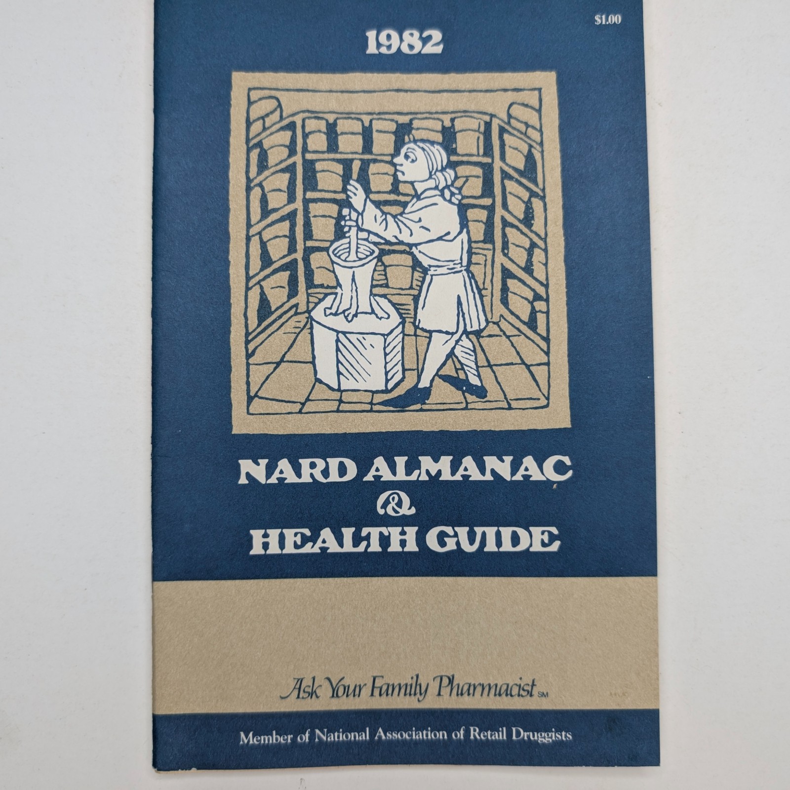1982 NARD Almanac Health Guide Booklet National Association of Retail Druggists