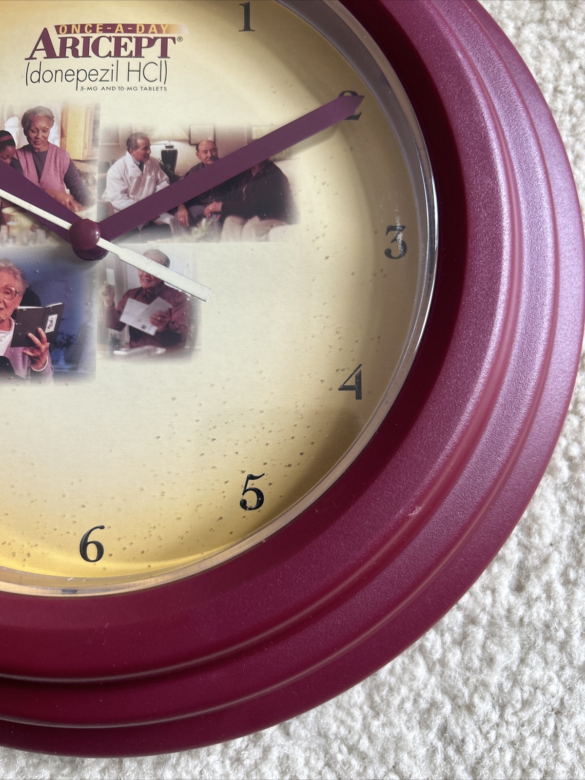 Vintage 2000’s Aricept Pharmaceutical Advertising Wall Clock Pfizer. Drug Rep