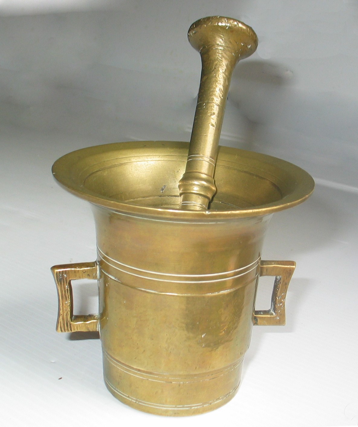 Heavy Vtg Antique Brass Mortar & Pestle Emil Ortony Wien (Vienna, Austria) RARE!
