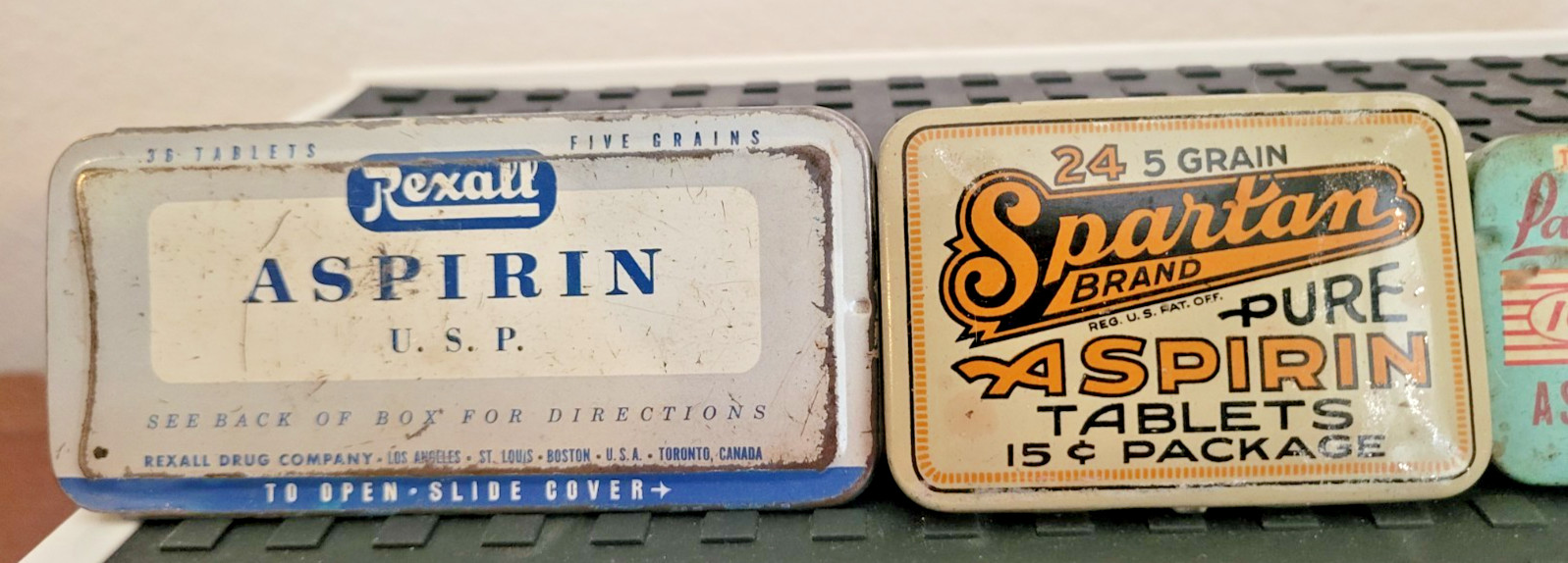 Vintage Pharmacy-Medicine Advertising ASPIRIN tins 13 pcs