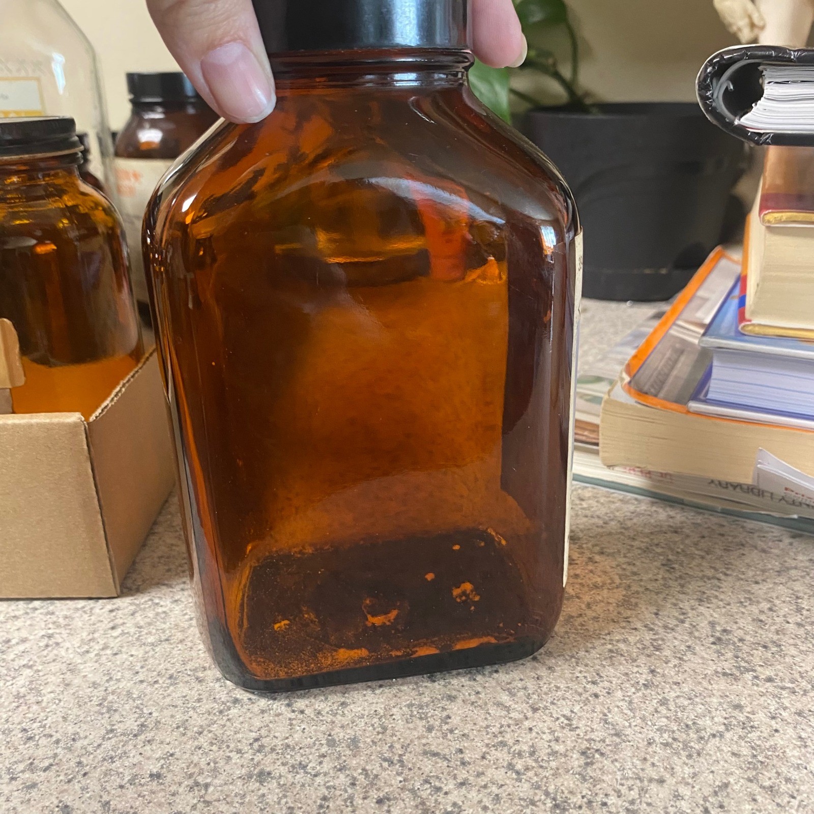 Vintage Mallinckrodt Sodium Borate Amber Glass Apothecary Bottle 1lb 1954 6.5in