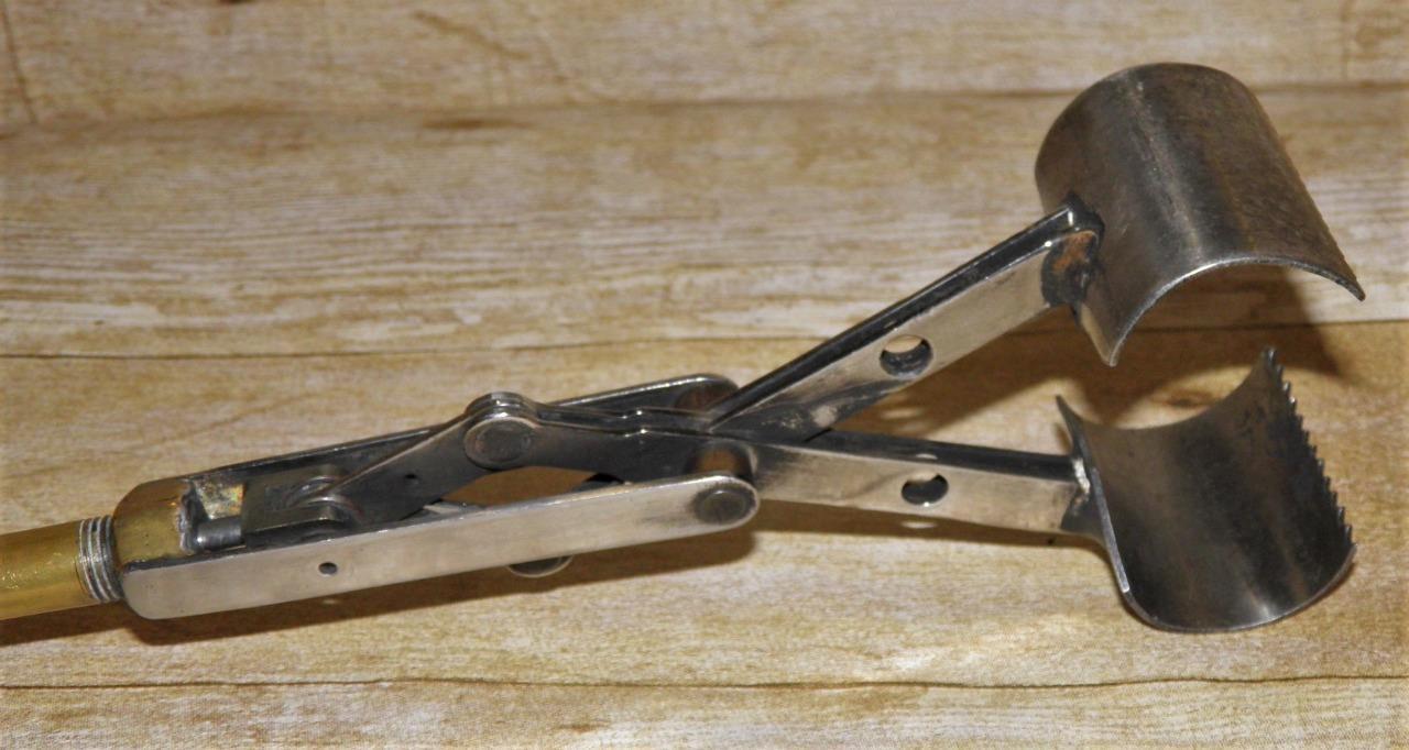 Antique/Vintage Medical Brass & Metal Veterinary Clamping Tool Instrument