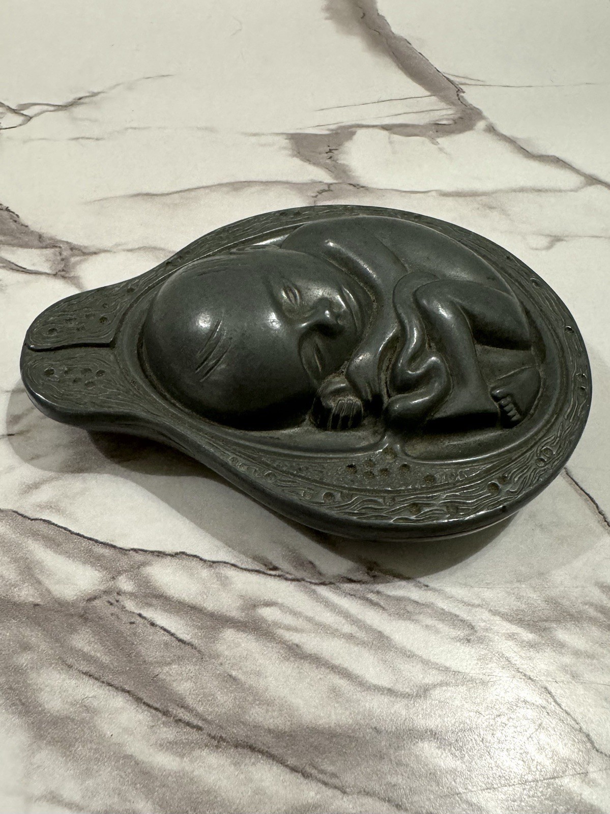 VINTAGE MEDICAL PHARMACEUTICAL PARKE-DAVIS FETAL PEWTER PAPERWEIGHT CA. 1950’s