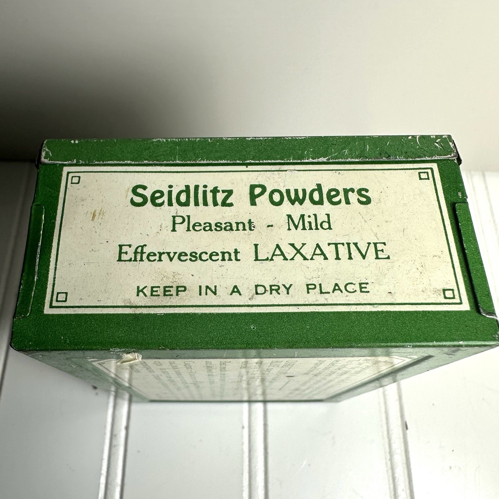 Vintage Green Tin Seidlitz Powders Charles R Doane Inc New York