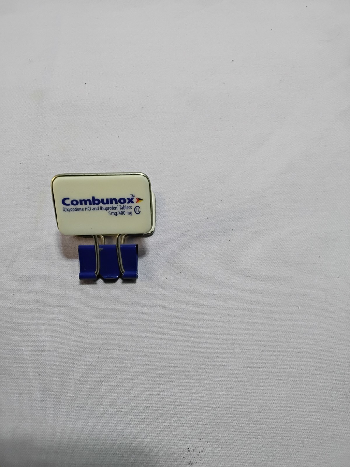 Combunox Pharmaceutical Promo Binder Clip Forest Labs Drug Rep Item