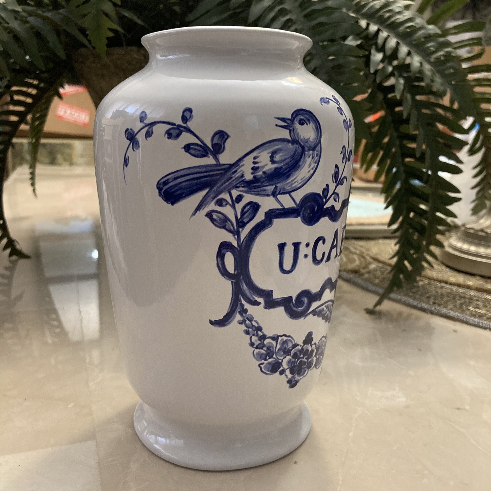 Vintage LILLY Drug Blue White Ceramic Pharmacy Apothecary Jar Vase U:CAELFUL:FO