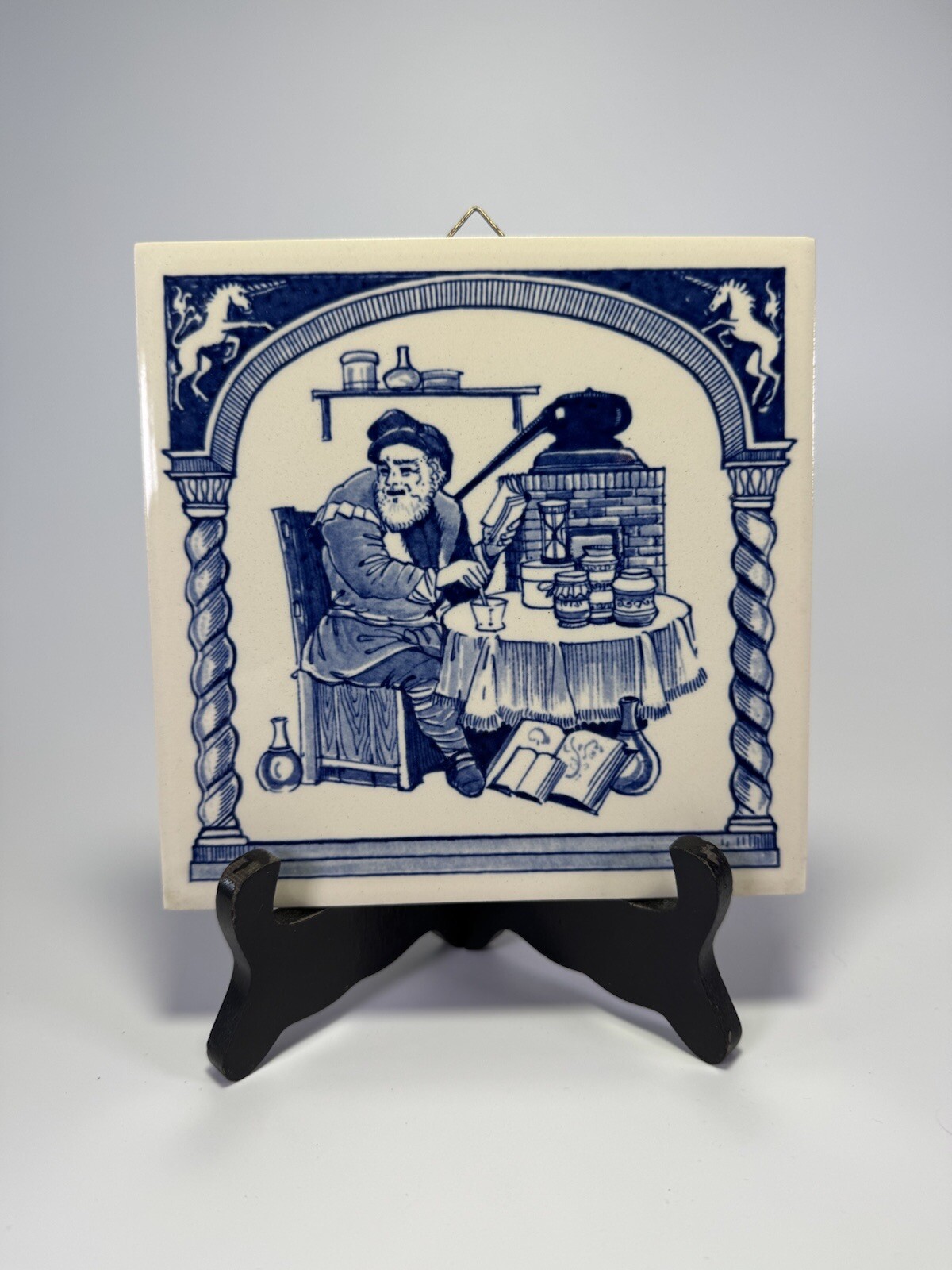 DELFT Holland Pill Tile 17th Century The Pharmacist