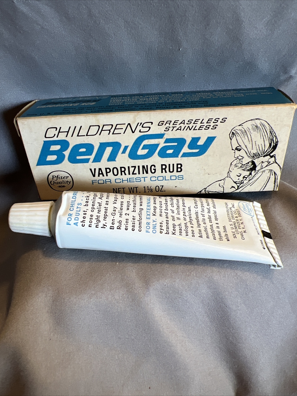 Vintage 1966 Children’s Ben Gay BEN-GAY VAPORIZING RUB in box metal tube NOS