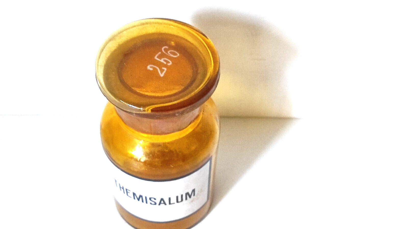 THEMISALUM, Vintage Glass Apothecary Pharmacy Amber Jar, 100 ml, Cap