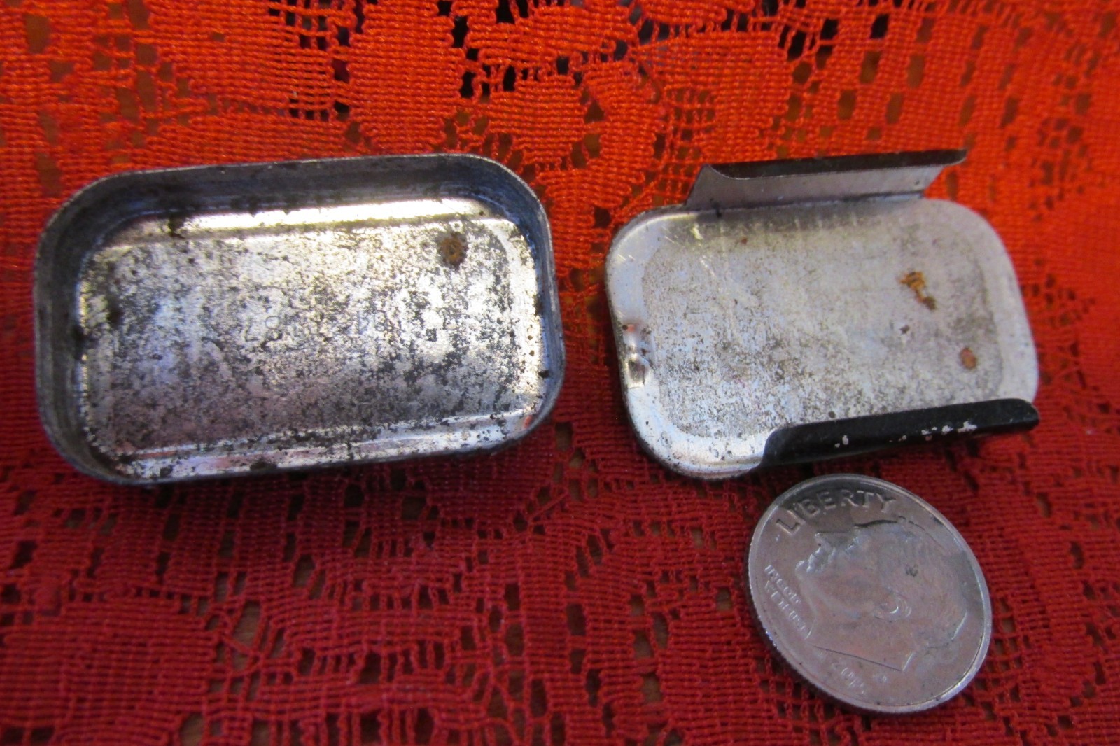 Vintage NEMBU-FEDRIN EMPTY Sample Tin Rare, Abbott Laboratories, Illinois