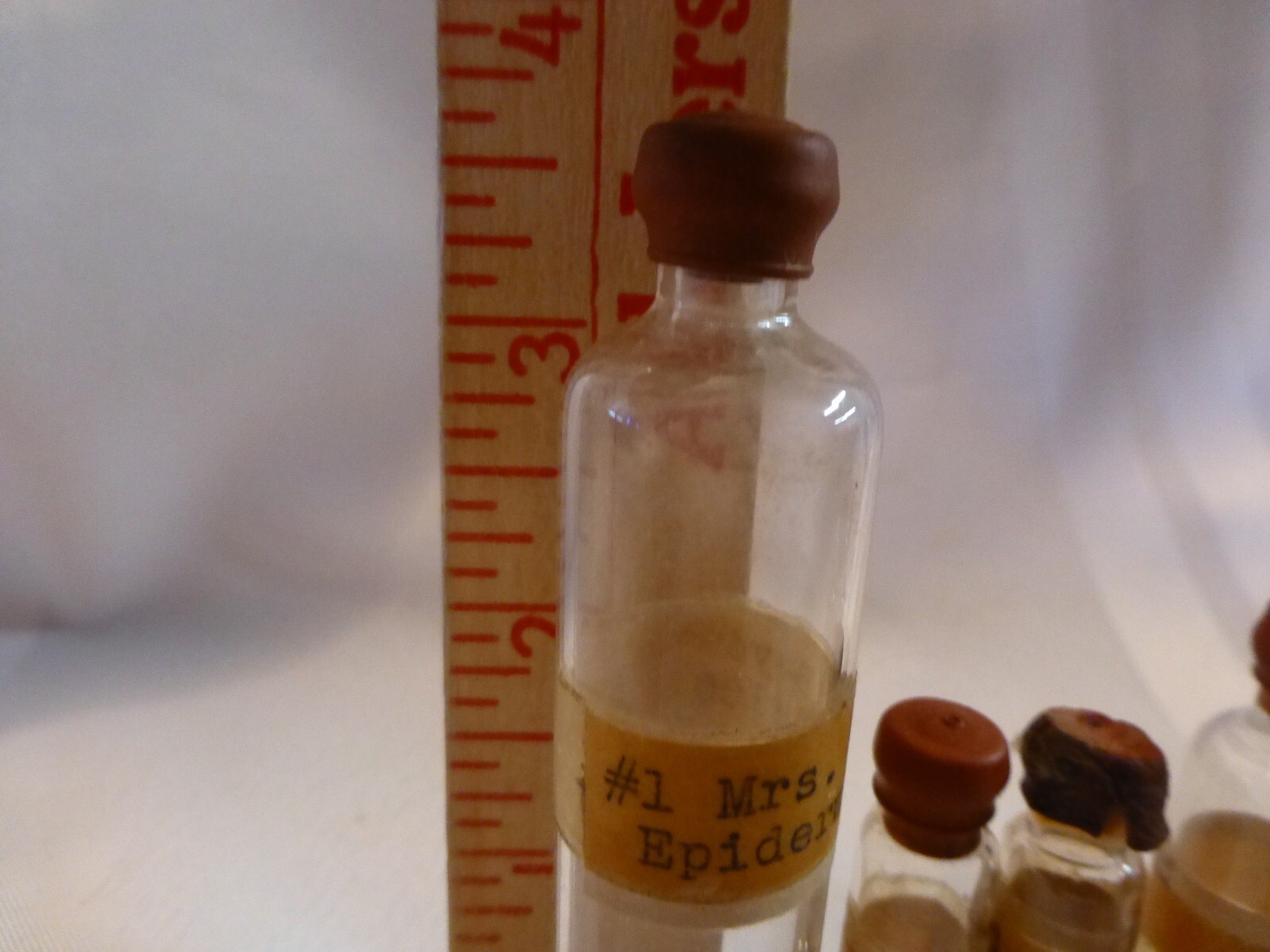 Five Pharmaceutical/Syringe Vials Var. Sizes 1940’s Instruction Letter by Doctor