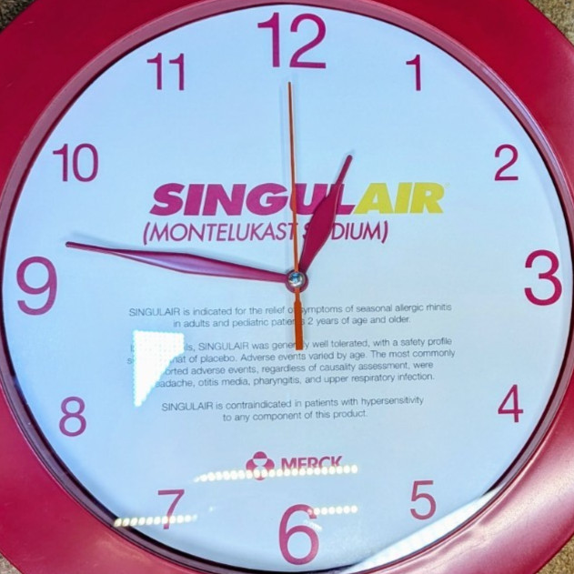 RARE MERCK PHARMACEUTICAL ADVERTISING SINGULAIR WALL CLOCK