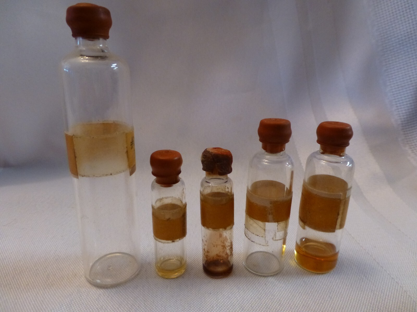 Five Pharmaceutical/Syringe Vials Var. Sizes 1940’s Instruction Letter by Doctor