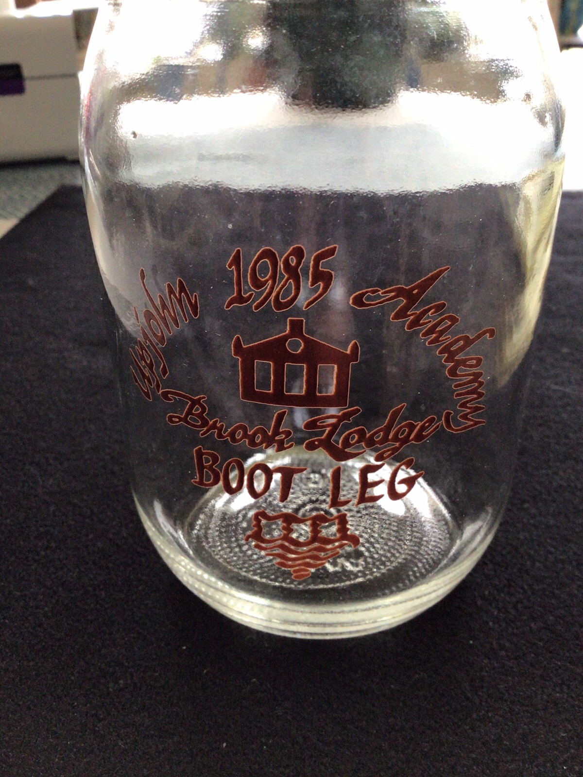 Rare Upjohn Pharmaceuticals “1985 Academy Brook Lodge Boot Leg” Mason Jar