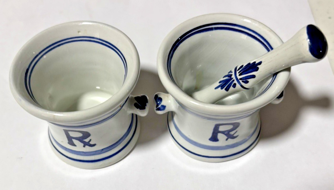 Delfts Holland Squibb Rx Mortars & Pestle Set