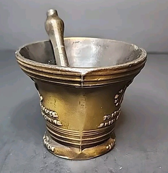 1976 US Bicentennial Bronze Pharmacy Mortar and Pestle Liberty Bell Design 3.25″