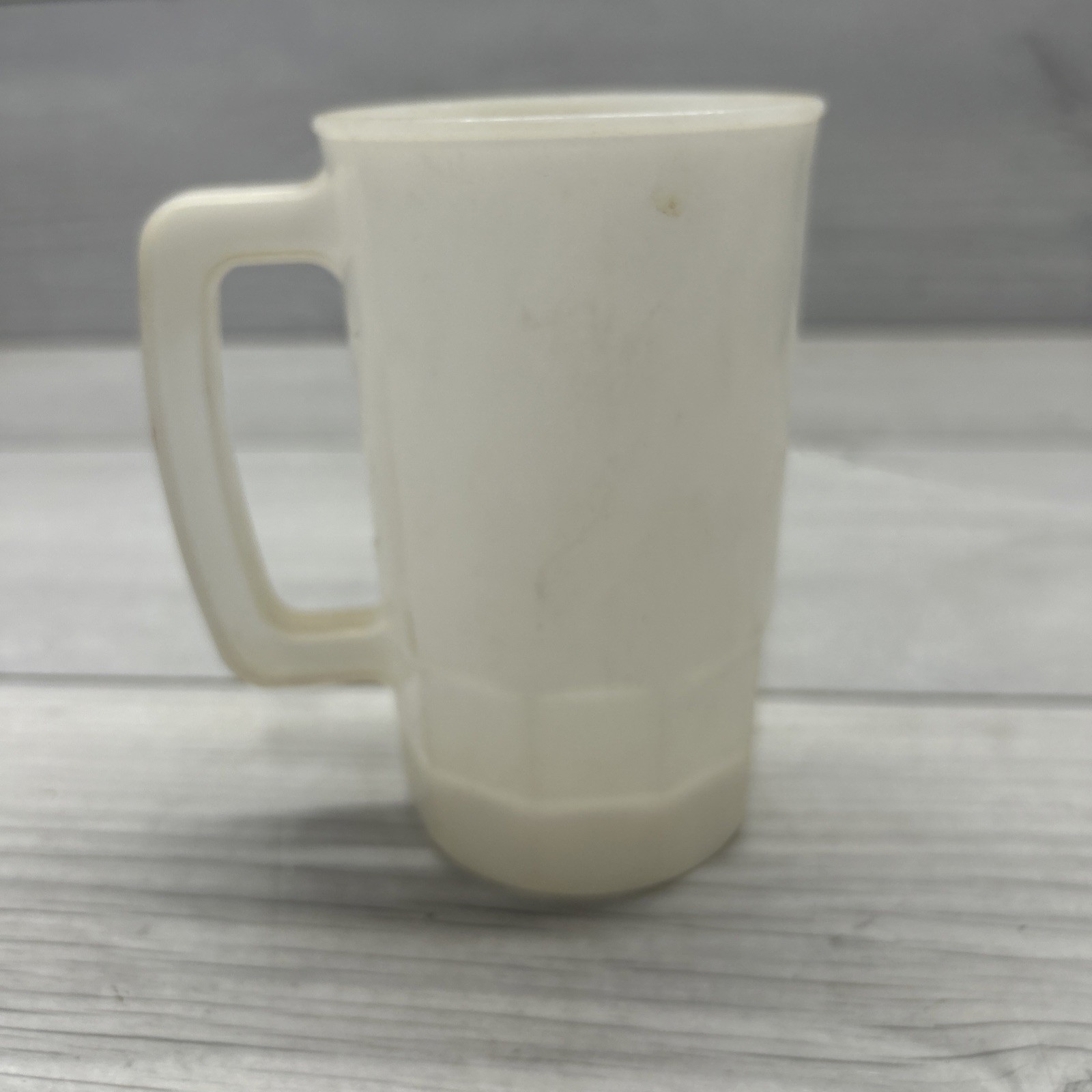 EL PASO Plant DUPONT Vintage Collectible Plastic Mug