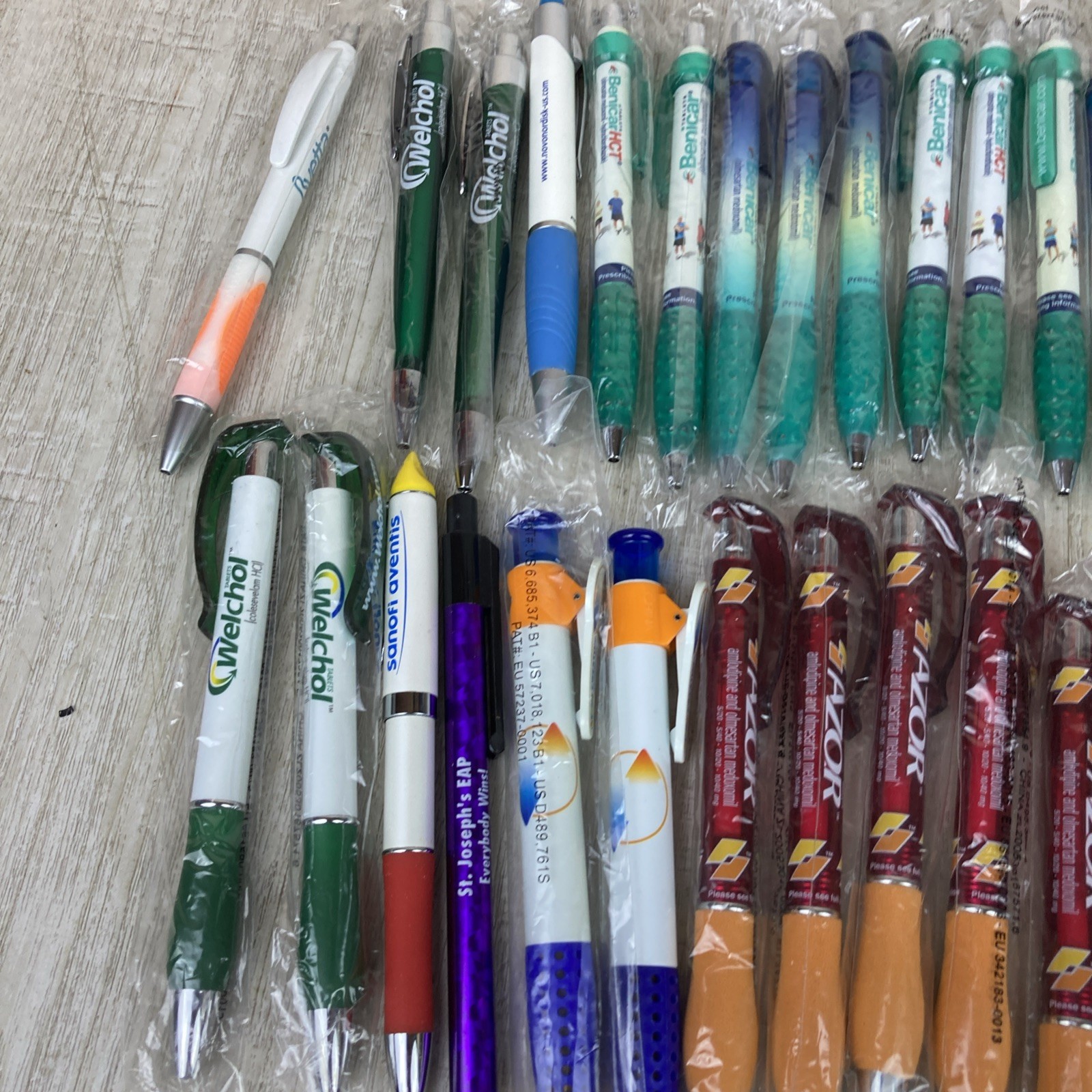 Lot of 52 Metal and Plastic Pharmaceutical Drug Rep Pens Medical Collectibles