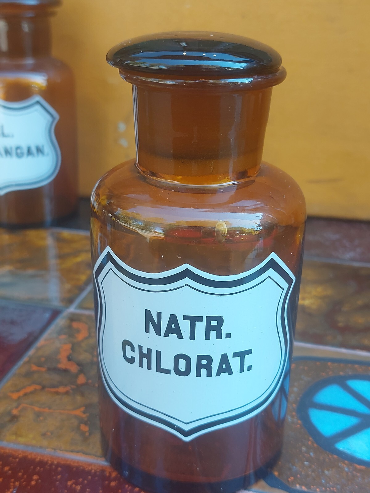 Antique Apothecary Glass Bottle Natr Chlorate Empty