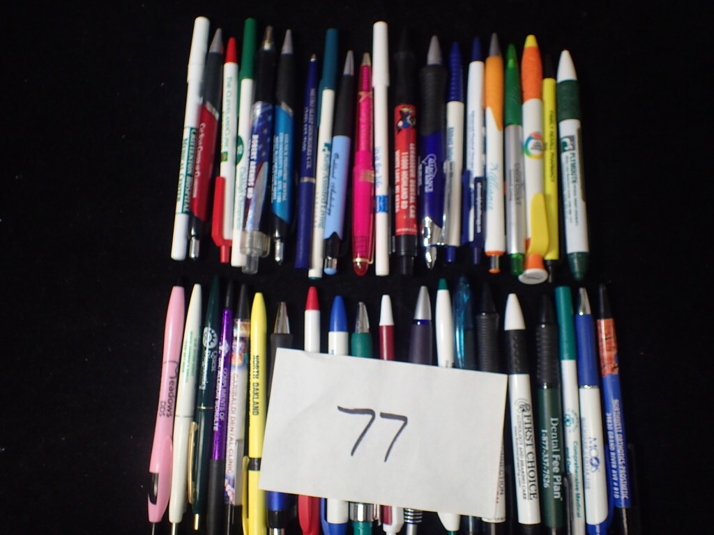(40) Vintage Random Advertising Pens Healthcare Hospitals Plastic & Metal Lot 77