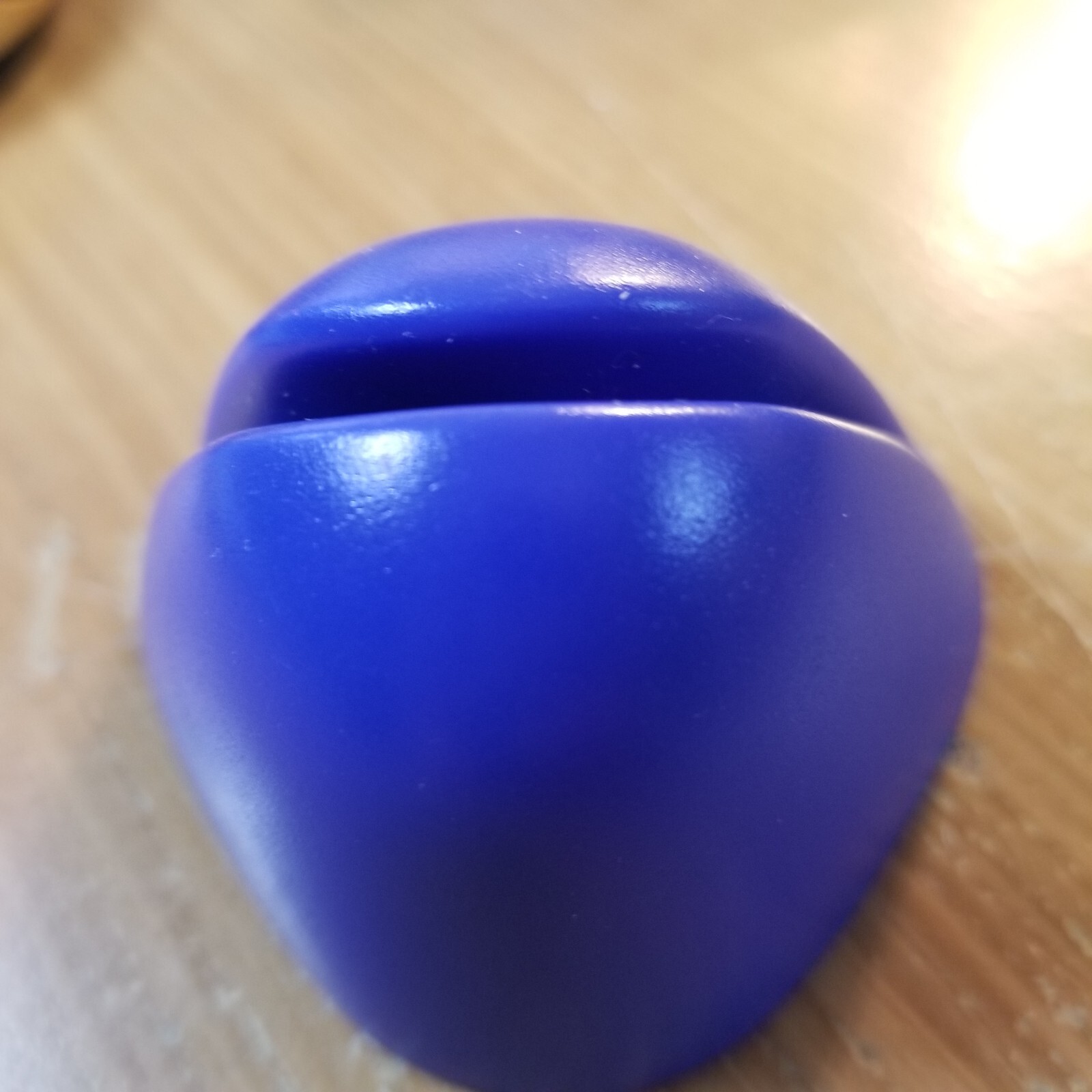 Lunesta Drug Rep Logo Page Pal Paper Holder Paperweight Blue Plastic 2×2 1/4″